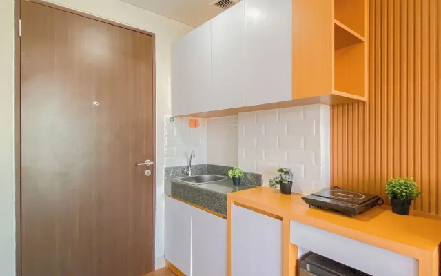 Orange Style Studio At Transpark Cibubur Apartment