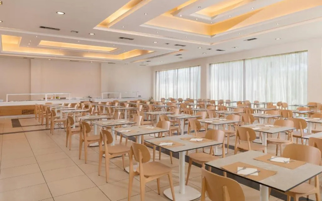 Afandou Bay Village Resort & Hotel
