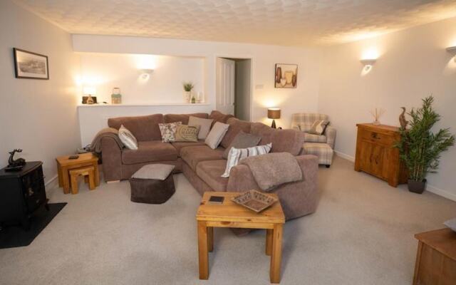 Spetchley House 1