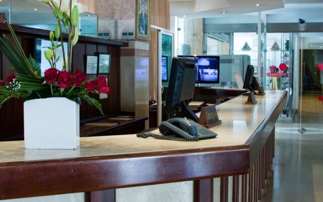 El Oumnia Puerto & Spa