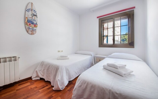 Semi-Detached House 2 (R86)