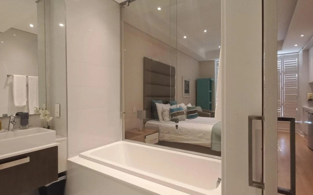 Sandton Skye Unit 702