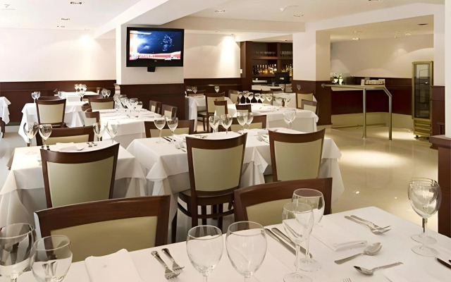 Hotel Bristol