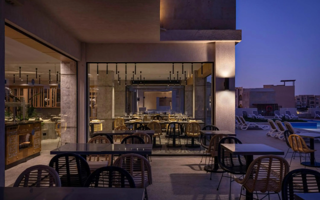 Creek  and Residences El Gouna