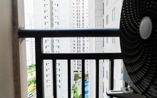 Compact 2BR Bassura City Apartment