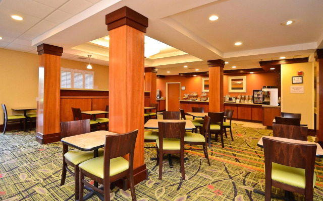 Fairfield Inn Suites by Marriott Cherokee