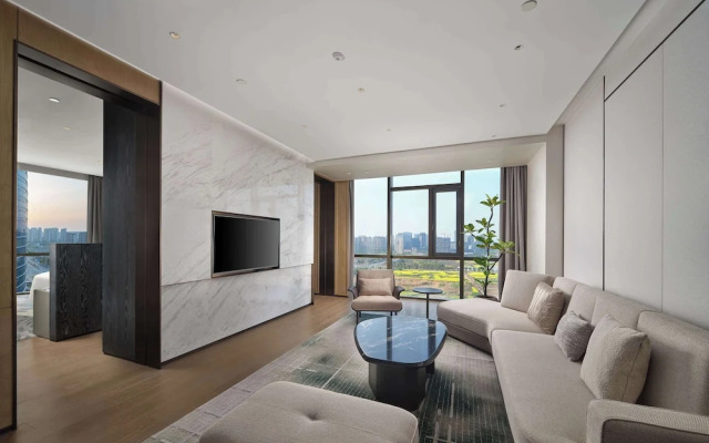 Hilton Jiashan