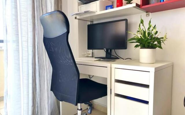 Fully equipped 2-bedroom flat unique view all year