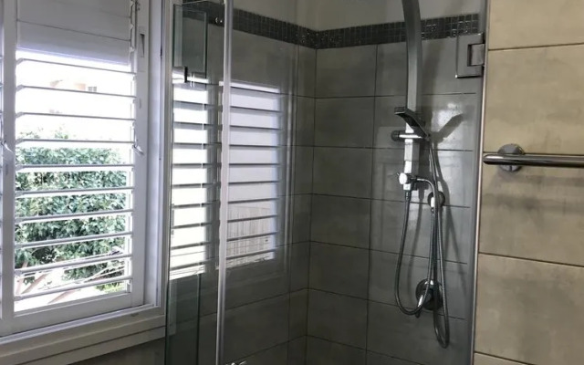 Royal Apartments On The Central Beach