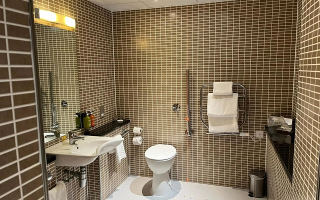 Holiday Inn Dumfries by IHG