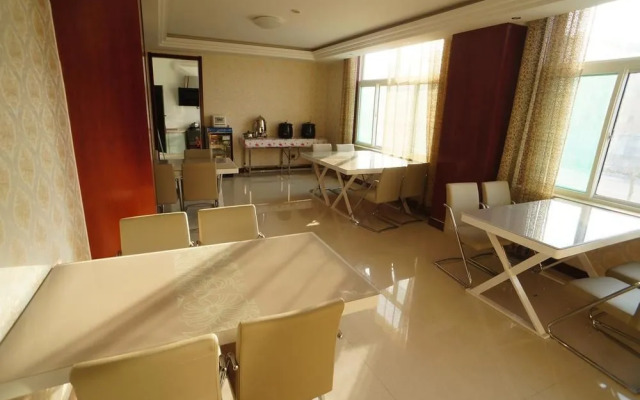 Sunshine Holiday Hotel