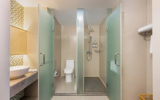 Holiday Inn Express Hangzhou Huanglong by IHG