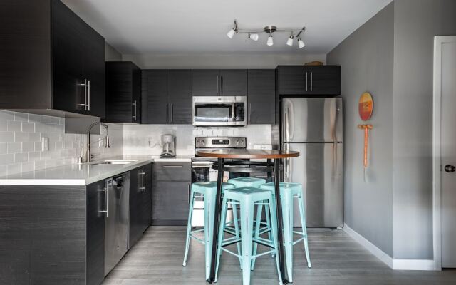 WanderJaunt Luxe Normal Heights Apts