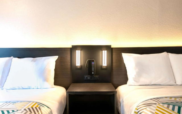 Motel 6 Charlotte, NC - Coliseum