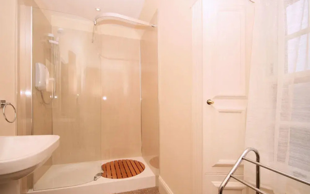 Easter house of Ross self catering