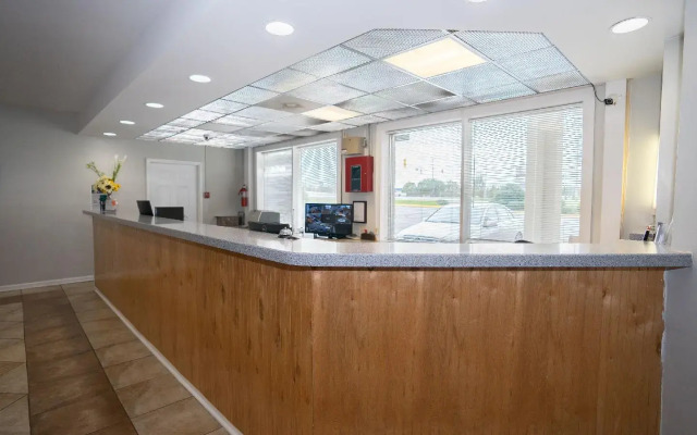 Ramada by Wyndham Lumberton