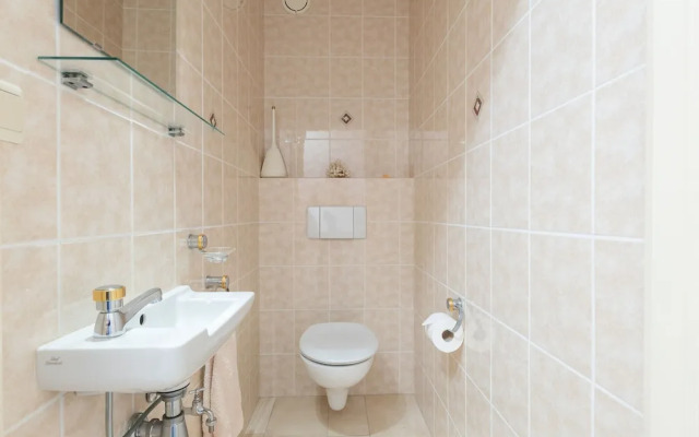 2-bedroom Sea View Retreat