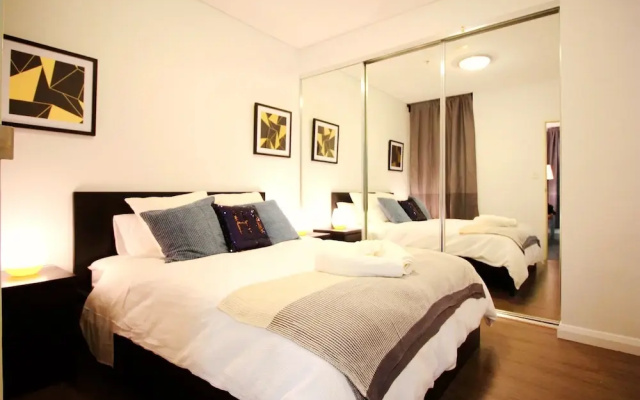 Spacious Apartment Central Location