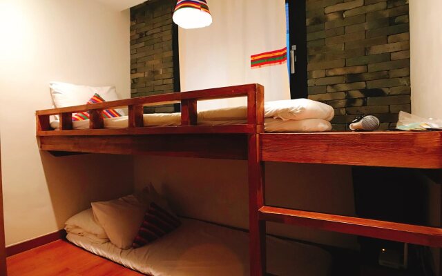 Hwon Guest House