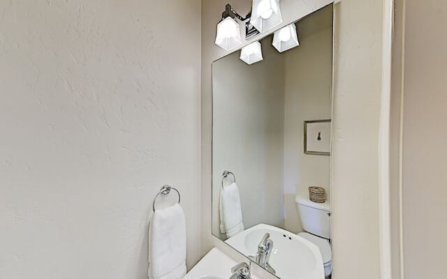 56pcbbto 3 Bedroom Duplex