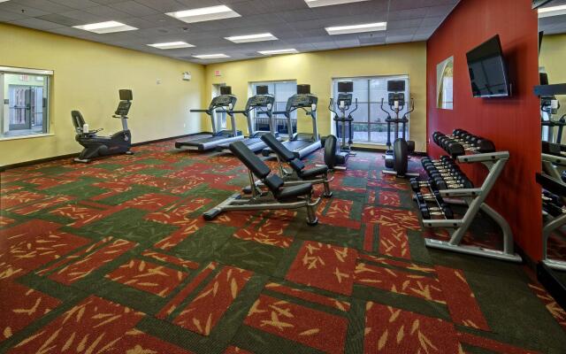 Courtyard Westbury Long Island