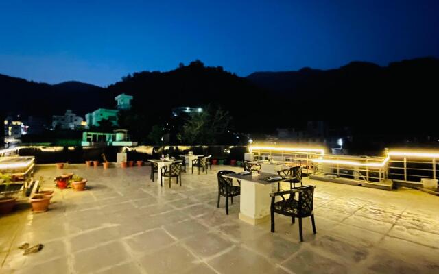 SKI RISHIKESH (By Hotel SK International)