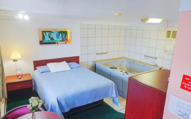Bay Motel By OYO Bay City