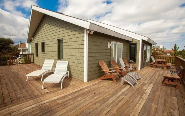 Hess Virginia - 5 Br Home