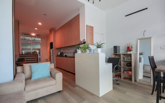 Chalong Home Place