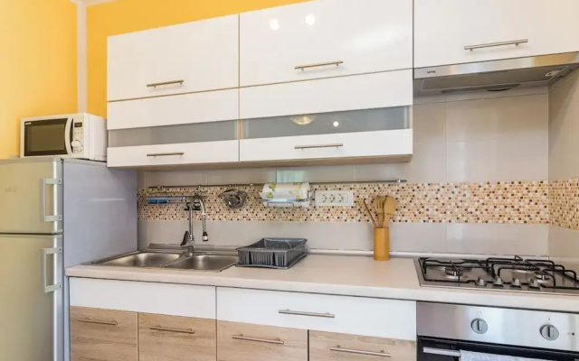 Lovely Family Bungalow With Private Pool
