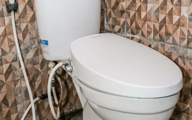 SPOT ON 93515 Pulo Gebang Guest House