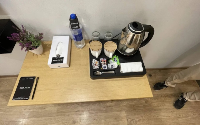 Saltstayz Express - Medicity (Near Medanta Hospital)