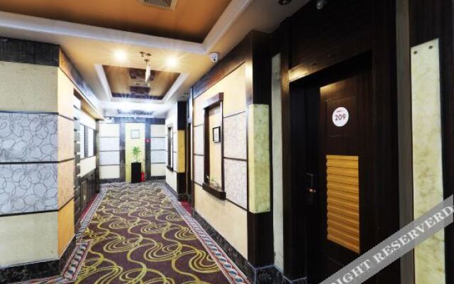 NO 1 Capsule Hotel Beihai