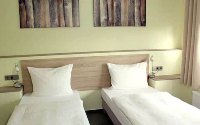 Motel Monteur