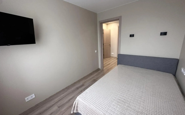 Апартаменты на проспекте Партизанский 28