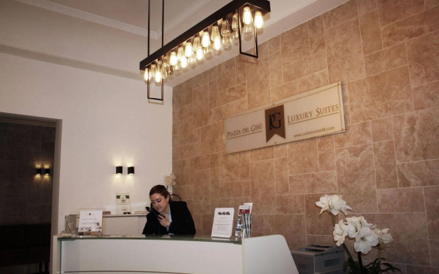 Piazza del Gesù Luxury Suites