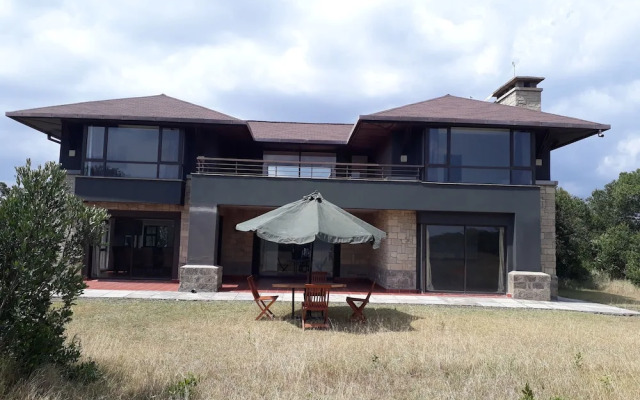 Ol Pejeta Holiday Villas