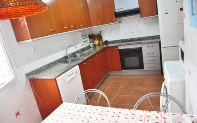 Casa Vista a la Piscina Para 10 Personas en Cambrils