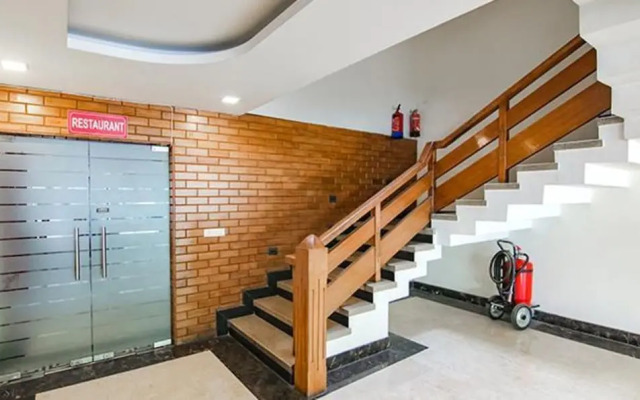 Fabhotel The Green Majestic