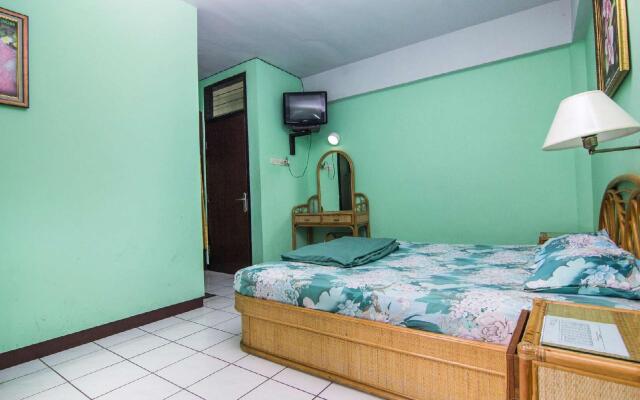 Kencana Hotel