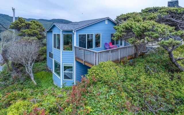 The Lakeside Caboose