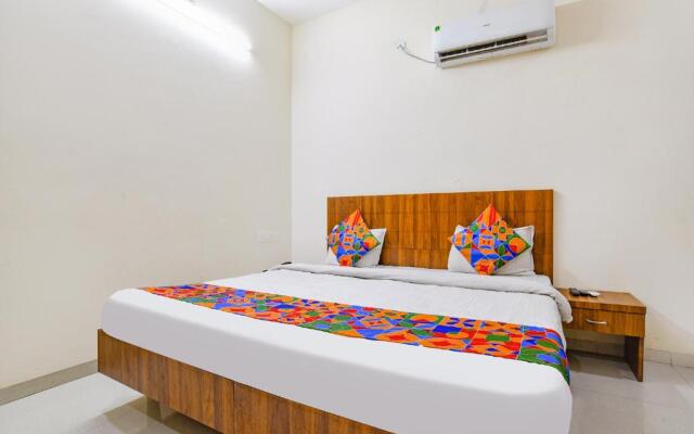 Hotel Blue Moon, Indore