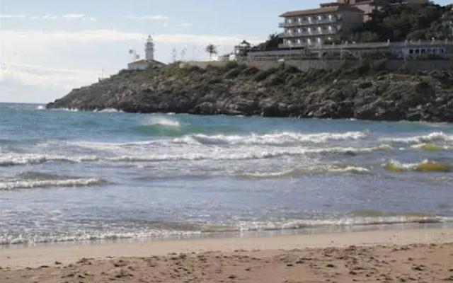 Aparthotel El Faro