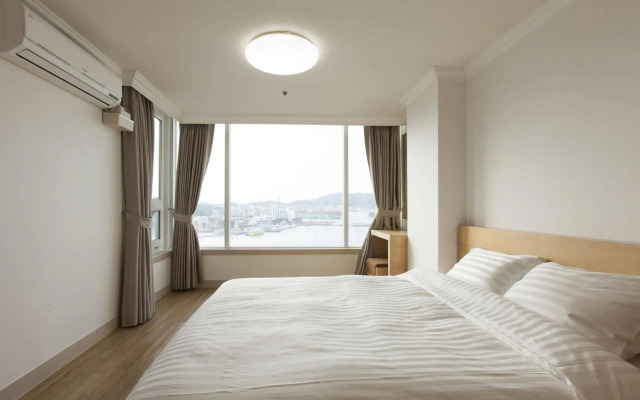Kumho Tongyeong Marina Resort