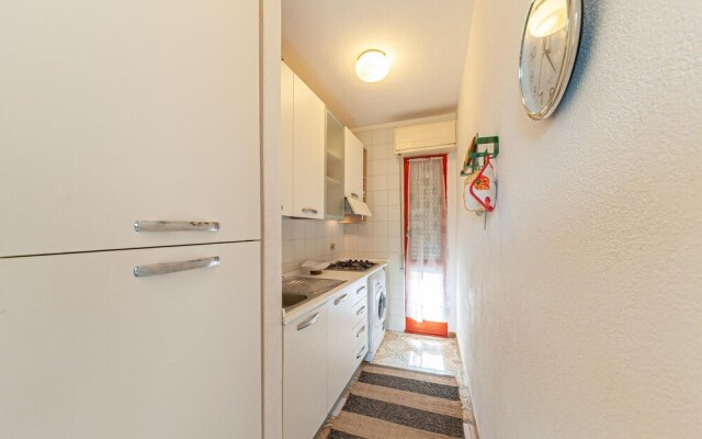 Amazing Apartment in Stintino With 1 Bedrooms