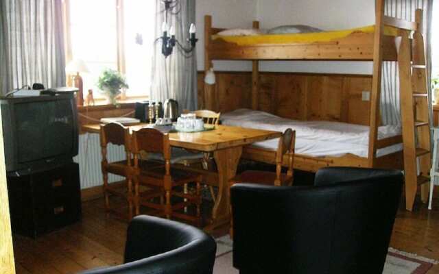 Täljegården Lantgårdshotell