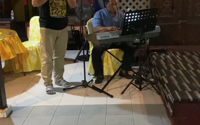 Bukit Keluang Beach Resort