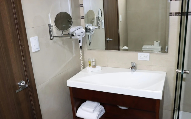 Hotel San Agustin Plaza