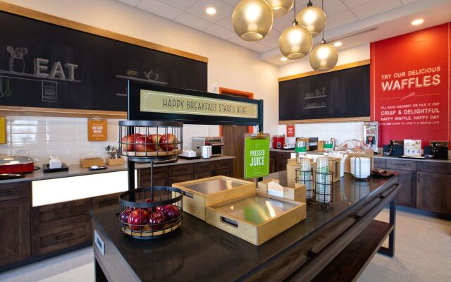 Hampton Inn & Suites Ottawa West