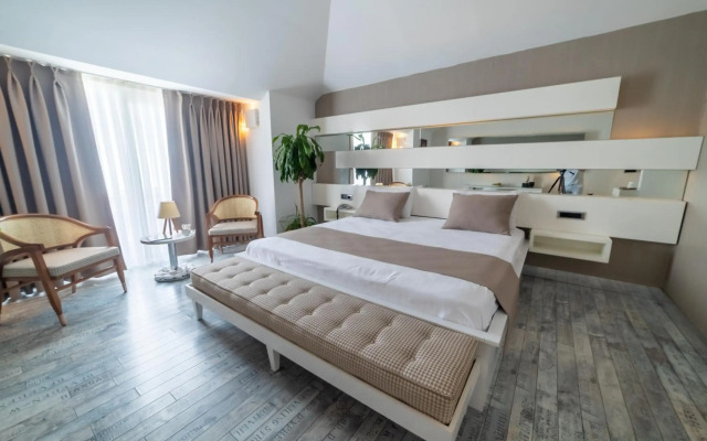 Atik Hotel